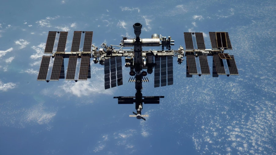 Saké japonais brassé dans l'espace vendu près de 600 000 €