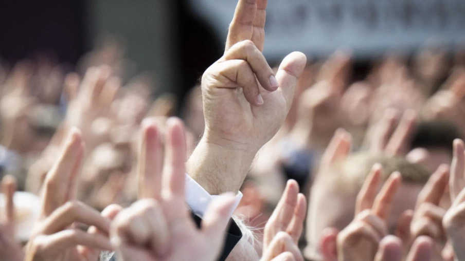 Glaris : la Landsgemeinde réclame tolérance et esprit communautaire