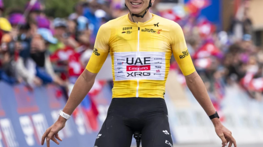 Tadej Pogacar remporte le Tour de Romandie avec 4 victoires d'étape