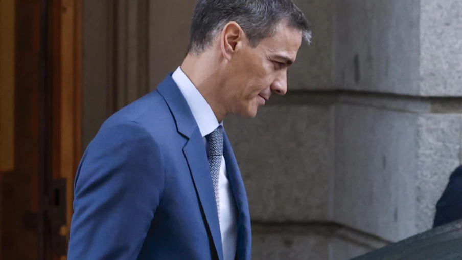 Atterrissage imprévu de Pedro Sánchez à Ankara