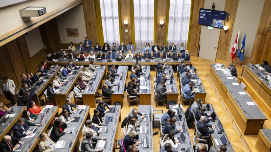 Valais : trois nouvelles lois proposées pour moderniser l'école