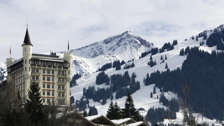 Immobilier de luxe en Suisse : nouveaux records de prix en 2025