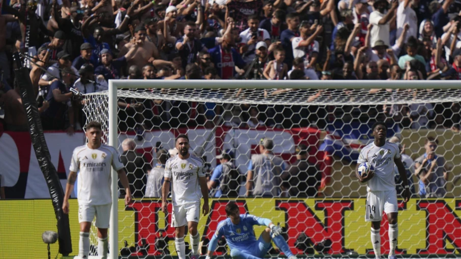 Real Madrid : Valverde forfait au clasico après traumatisme crânien