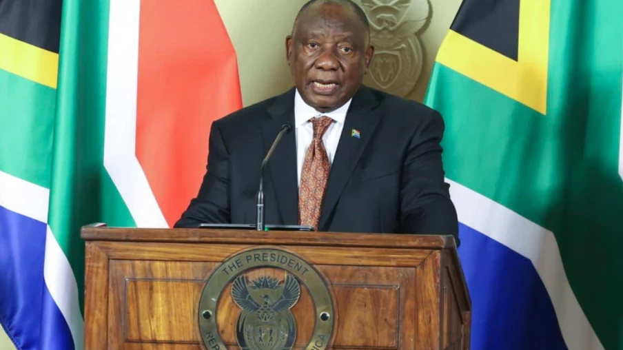 Afrique du Sud : menace de destitution relancée contre Ramaphosa