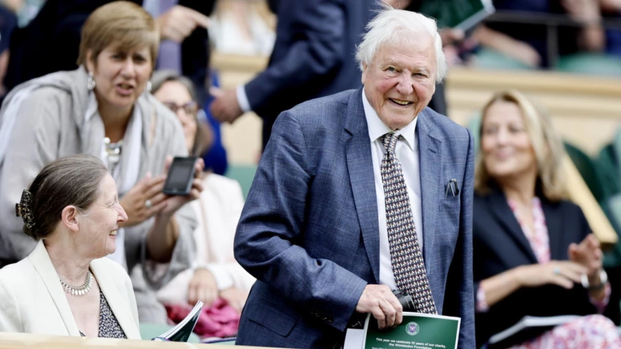 David Attenborough fête ses 100 ans : icône britannique de la nature