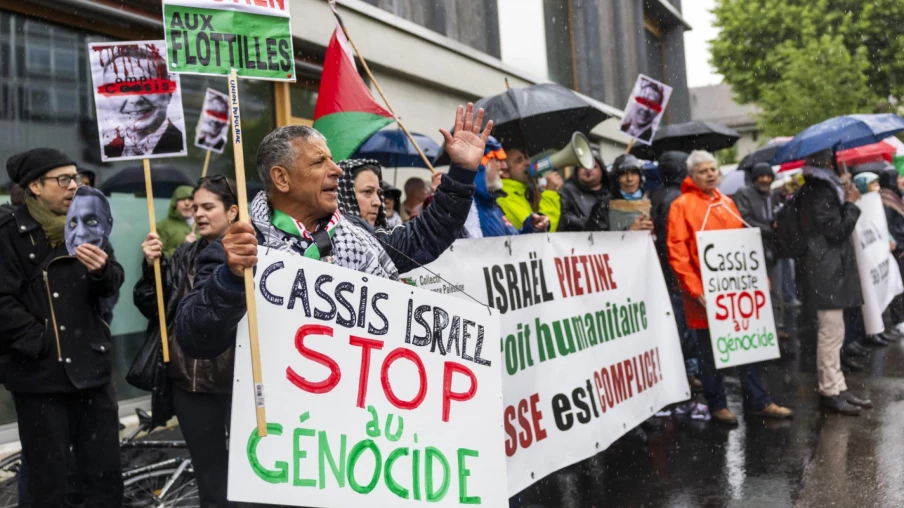 Manifestation contre Cassis au dîner de la CICAD à Genève