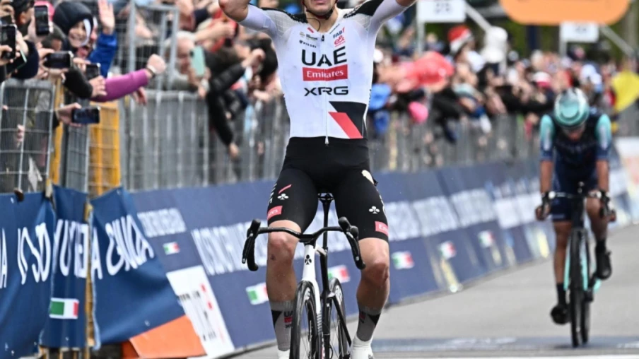 Arrieta gagne la 5e étape du Giro à Potenza, Eulalio en rose