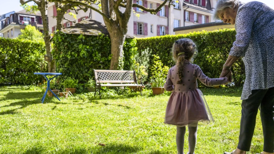 Canton de Vaud : appel aux grands-parents de cœur bénévoles