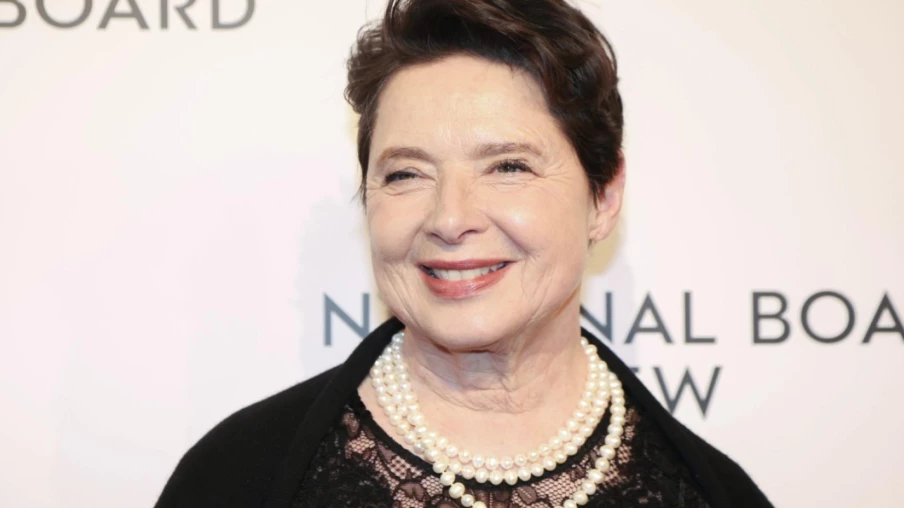 Isabella Rossellini reçoit le prix d'excellence au festival de Locarno