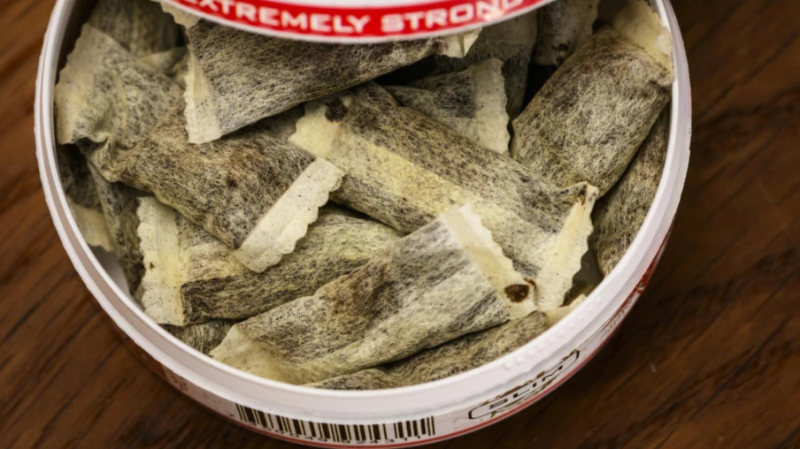 L'OMS alerte sur l'essor mondial des sachets de nicotine addictifs