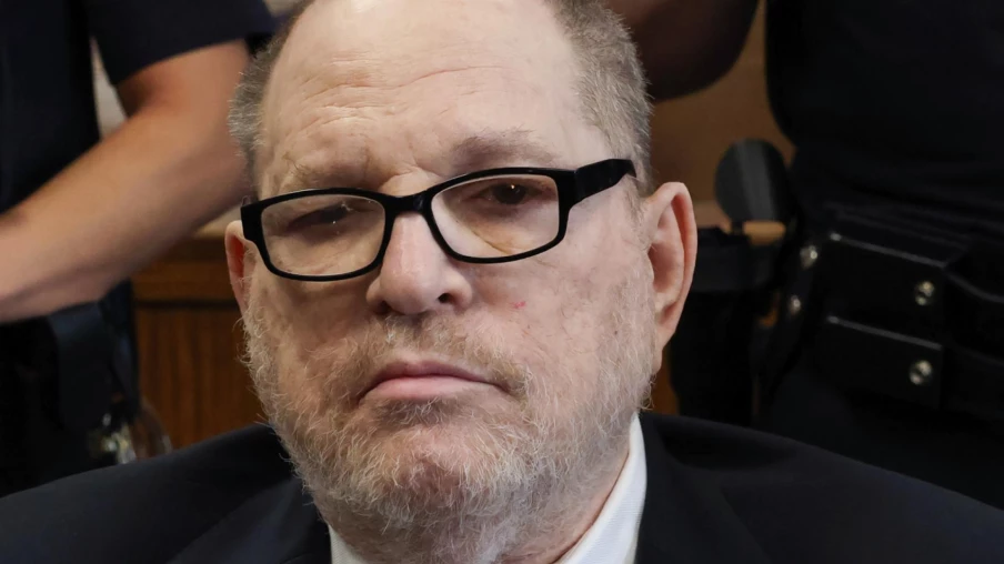 Weinstein : nouveau procès pour viol à New York sans verdict