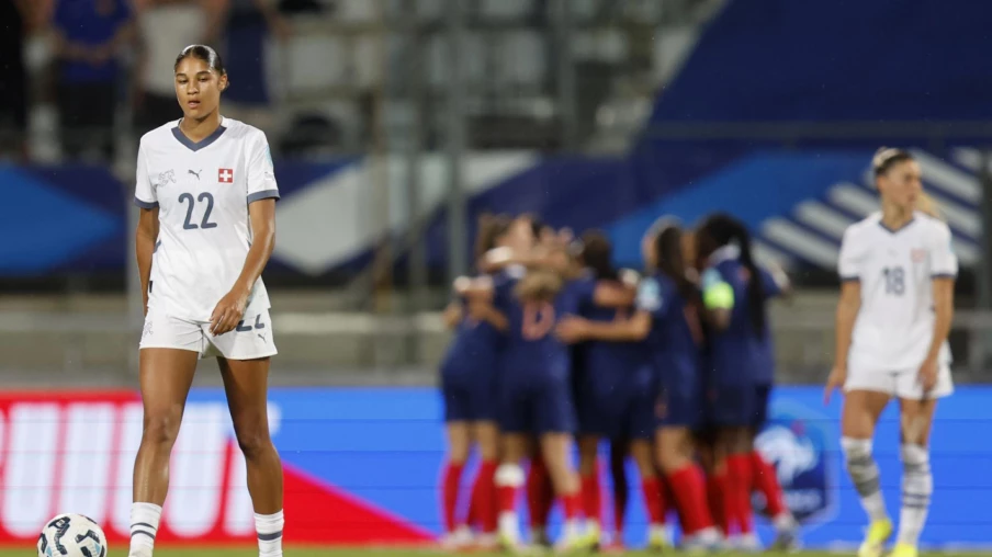 Défaite 4-0 de la Suisse féminine en France : vers une relégation en Ligue B