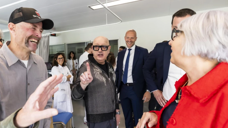Baume‑Schneider aux HUG de Genève : rencontre avec des transplantés
