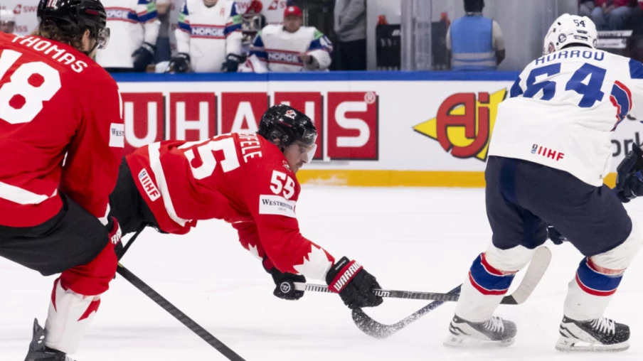 Mondial de hockey : le Canada chahuté, la Finlande écrase la Lettonie