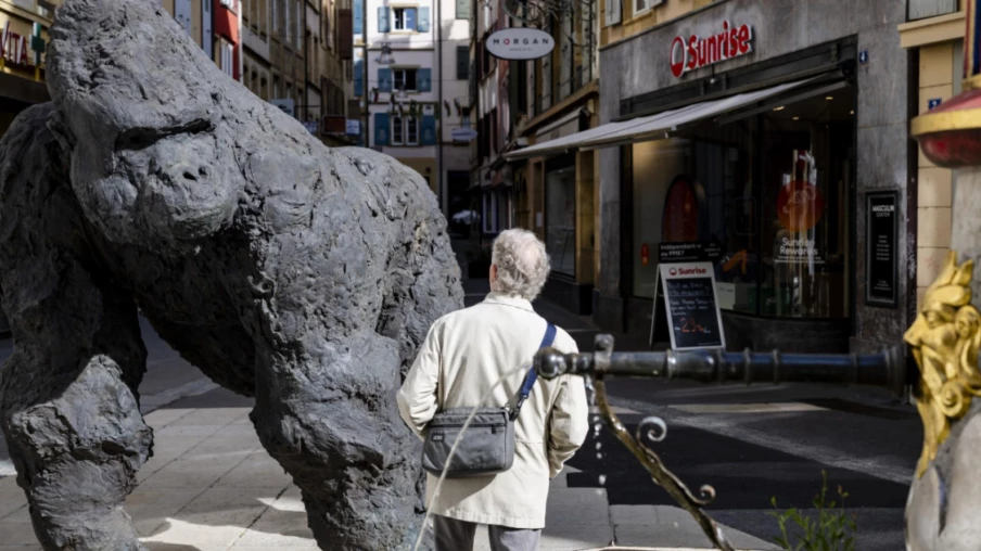 Neuchâtel : sculptures et expo de grands singes entre art et science