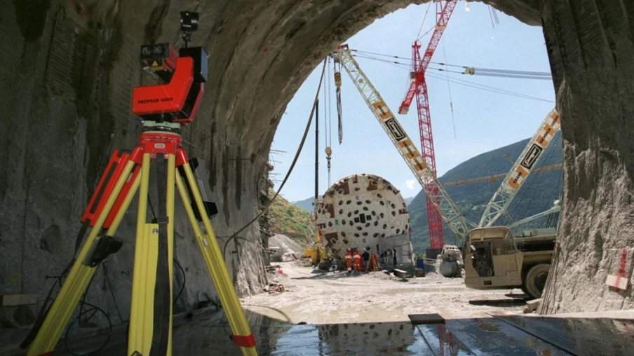 Recours contre l'extension du tunnel du Lötschberg rejeté