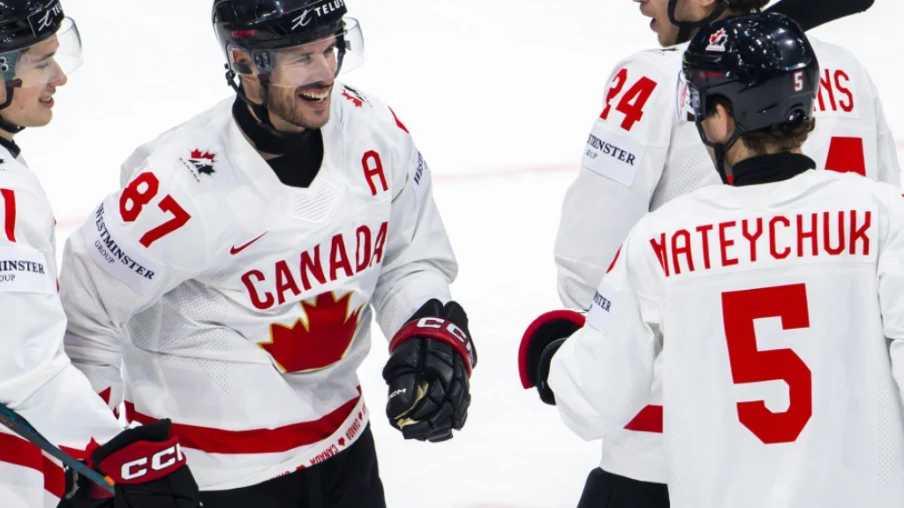 Le Canada bat la Slovénie 3-1 au mondial à Fribourg