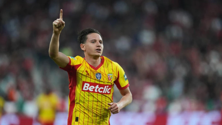 Lens remporte sa première Coupe de France au Stade de France