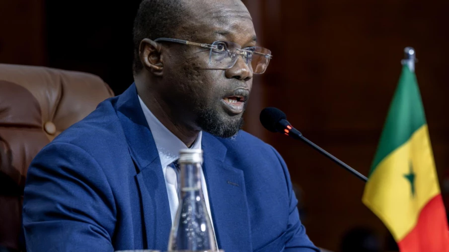 Sénégal : le président Faye limoge Ousmane Sonko et son gouvernement