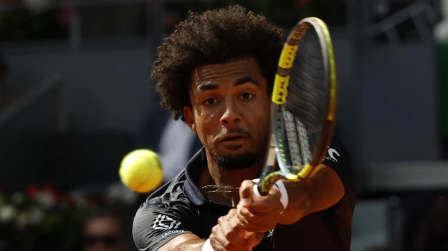 Wawrinka à Roland-Garros : Fils forfait, de Jong le remplace