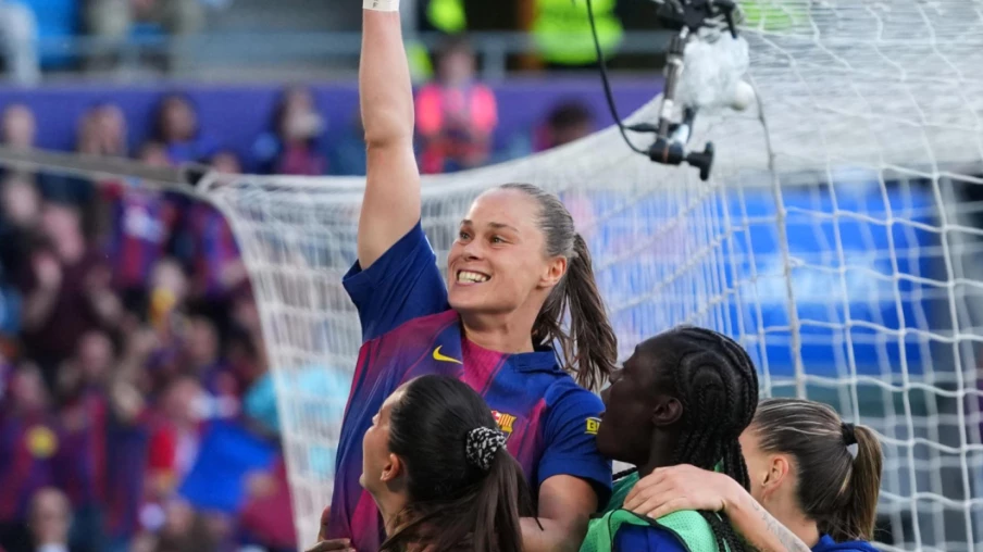 Sydney Schertenleib remporte la Ligue des champions avec le Barça