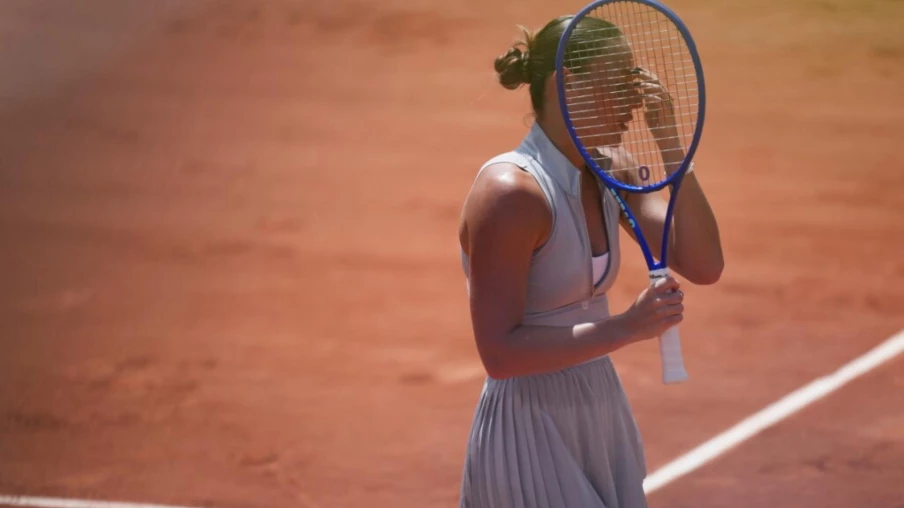 Kostyuk à Roland-Garros après l'alerte missile : victoire émotive