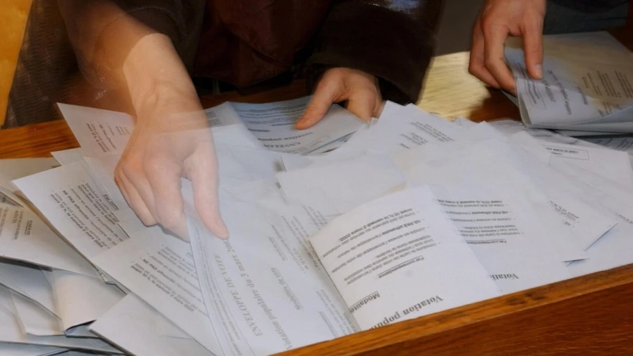 Rôle des préfets fribourgeois dans le fonctionnement démocratique