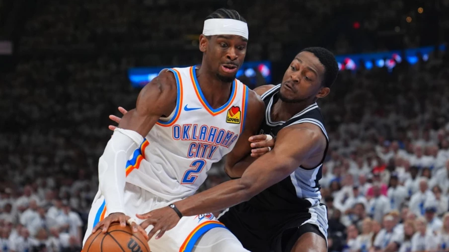 Oklahoma City à un match de la finale NBA après avoir battu les Spurs