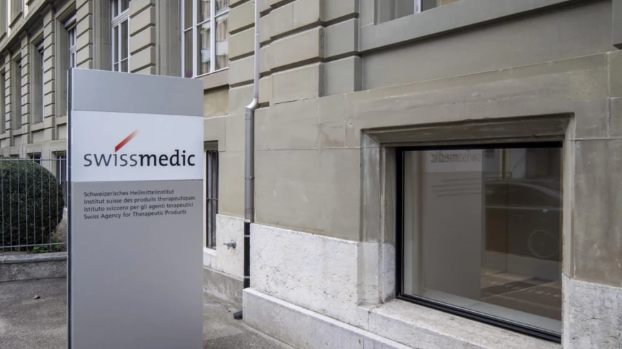 Swissmedic : +2,7 MCHF pour 2027, en échange de suppressions de postes