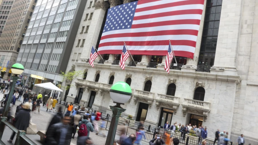 États-Unis : le PIB du 1er trimestre revu à la baisse, à 1,6 %
