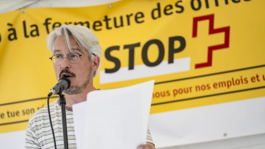 Manifestation contre la fermeture de 14 bureaux postaux valaisans
