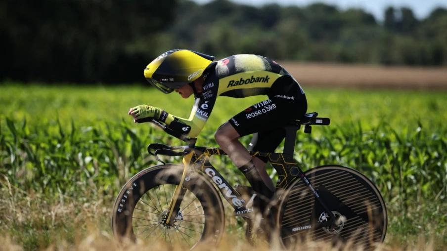 Sepp Kuss remporte l'étape-reine du Tour d'Italie à Piani di Pezzè