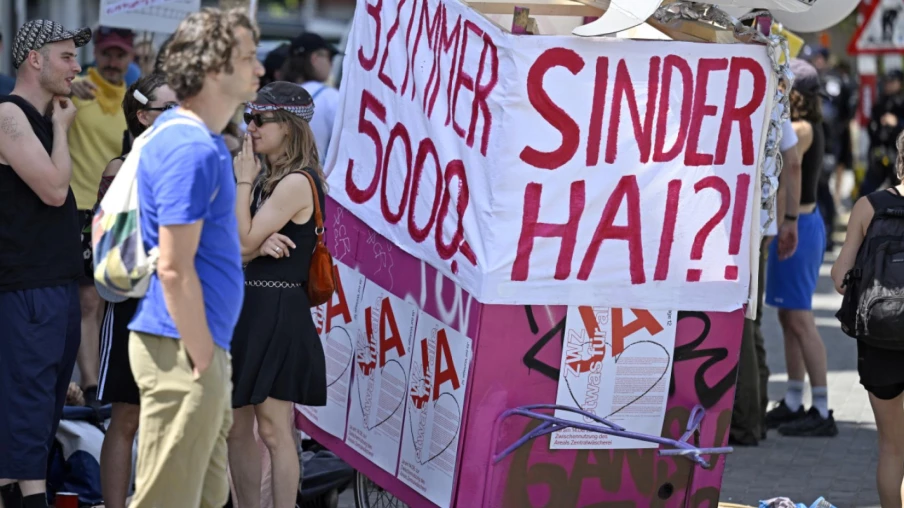 Zurich : 2 500 manifestants pour le logement et contre les expulsions