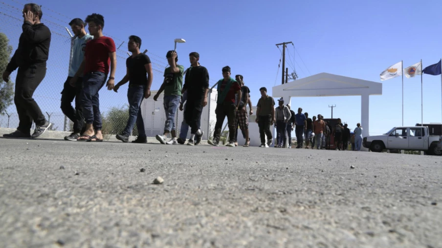 L'UE autorise des centres hors d'Europe pour renvoyer des migrants