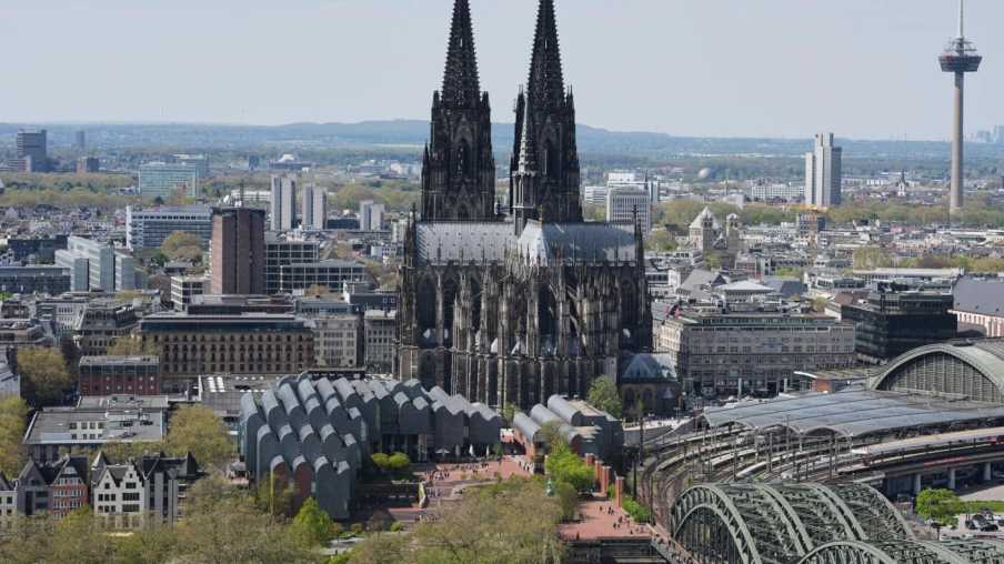 Cologne : fin de la gratuité, visite de la cathédrale 12 €