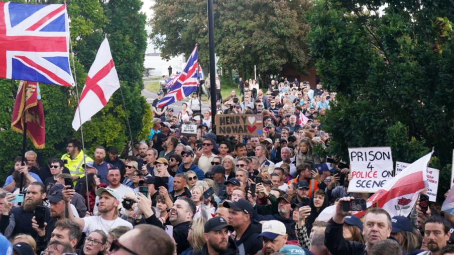 Southampton : manif anti-police après le meurtre d'un étudiant