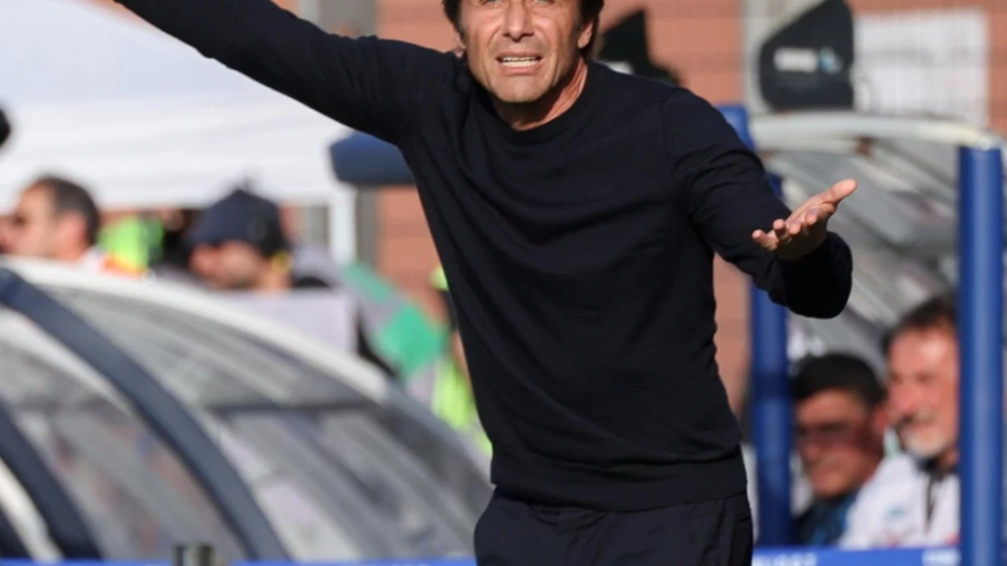 Naples officialise le départ d'Antonio Conte, Allegri pressenti