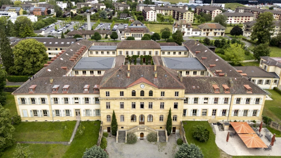 Agression à la hache à Valangin : trois psychiatres acquittés