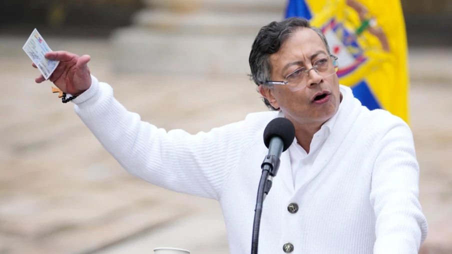 Petro accuse les alliés américains en Colombie d'être des génocidaires