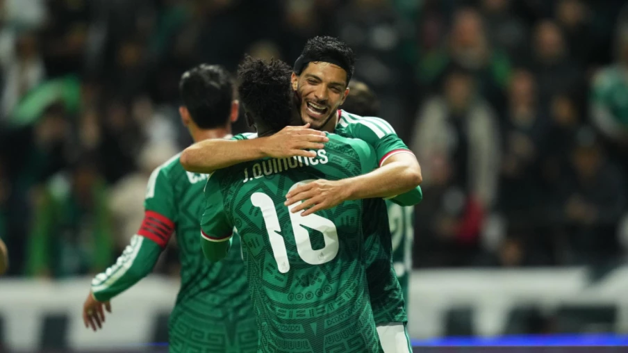 Le Mexique écrase la Serbie 5-1, dernier amical avant le mondial