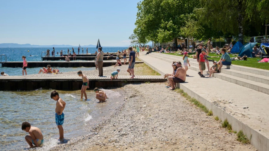 Inauguration de la promenade Marthe Robert aux Jeunes-Rives à Neuchâtel
