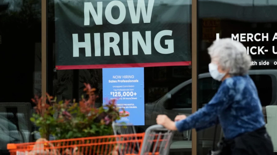 États-Unis : créations d'emplois en hausse, chômage stable à 4,3%