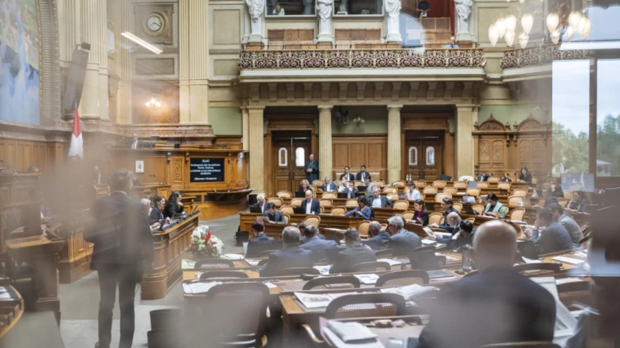 Financement de la 13e rente AVS : dossier envoyé en conciliation