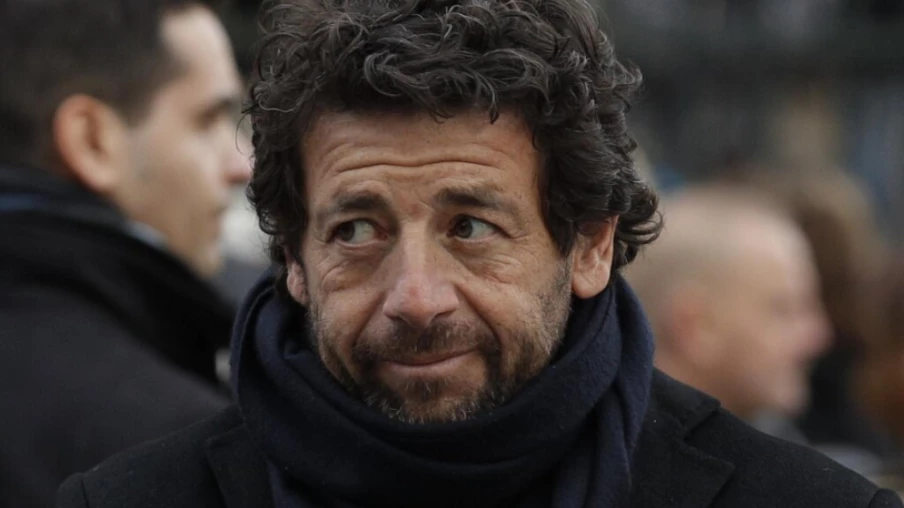 Patrick Bruel : mise en examen et détention provisoire requises