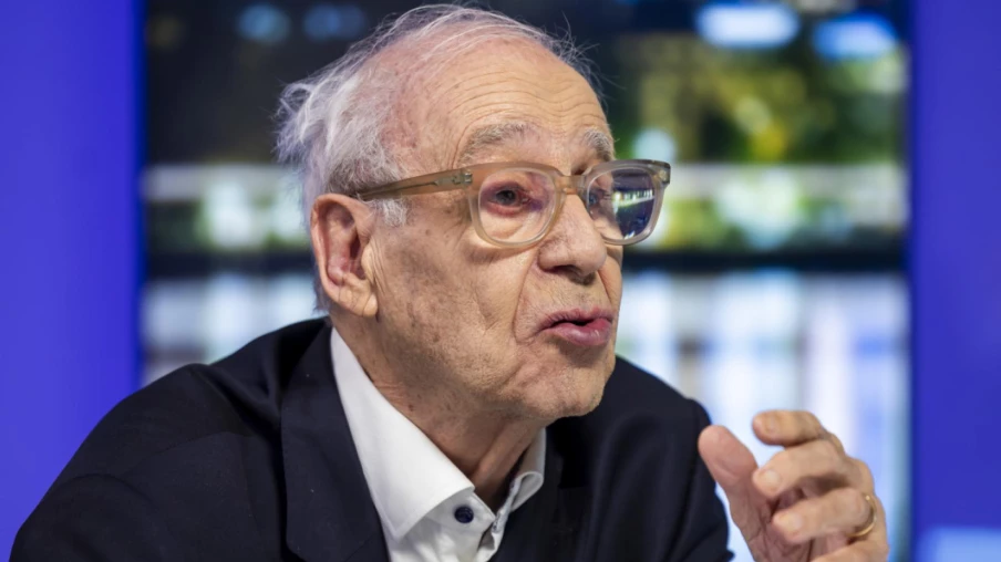 Décès de Jean Ziegler, sociologue genevois et ex-rapporteur de l'ONU
