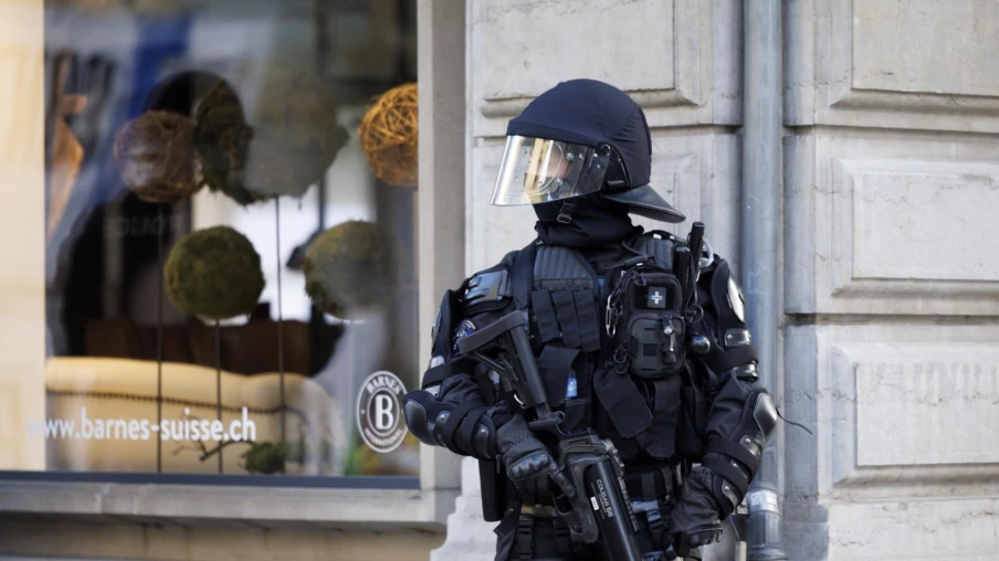 Manifestation contre le G7 : tracé validé, policiers identifiables