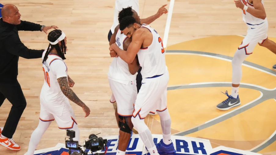 Remontada folle des Knicks, ils mènent 3-1 en finale NBA
