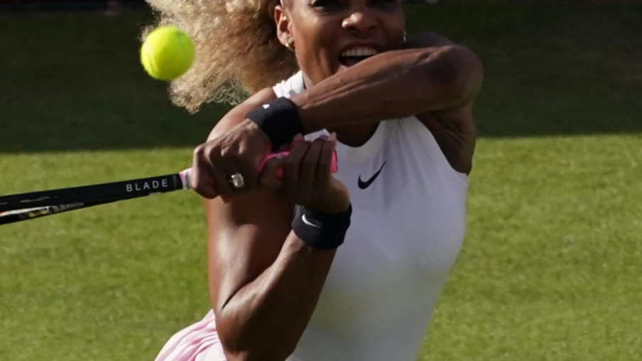 Serena Williams forfait au Queen's après la blessure de Victoria Mboko