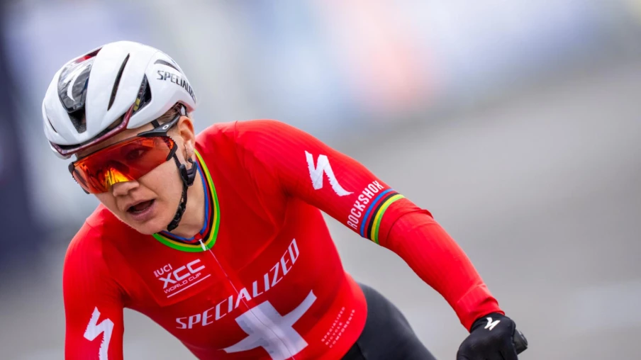 Sina Frei gagne en short-track à Leogang (Coupe du monde), Colombo 2e