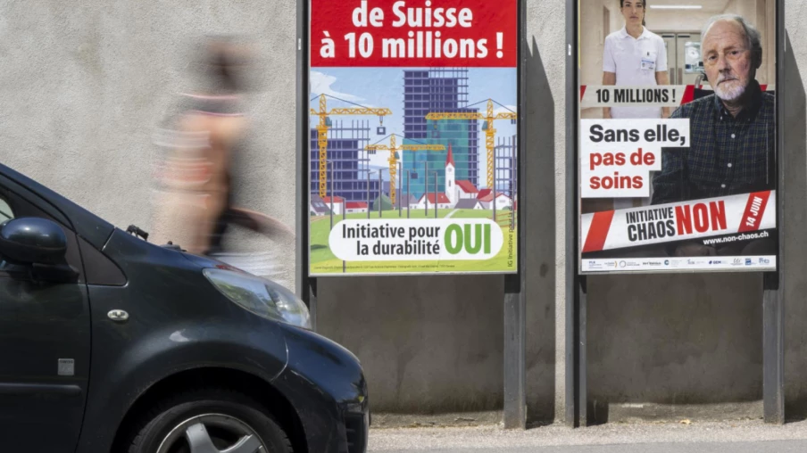 Suisse : vote sur l'immigration et le durcissement du service civil